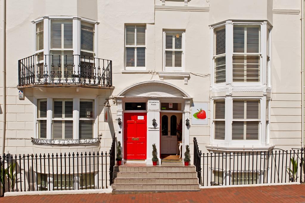 Hotel Strawberry Fields Hove Esterno foto