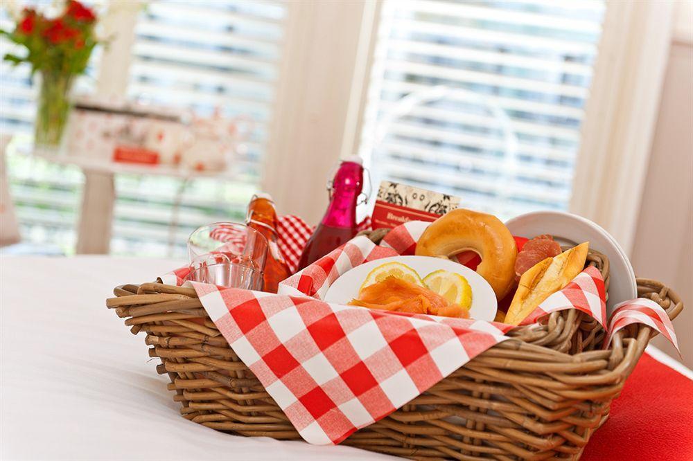 Hotel Strawberry Fields Hove Esterno foto