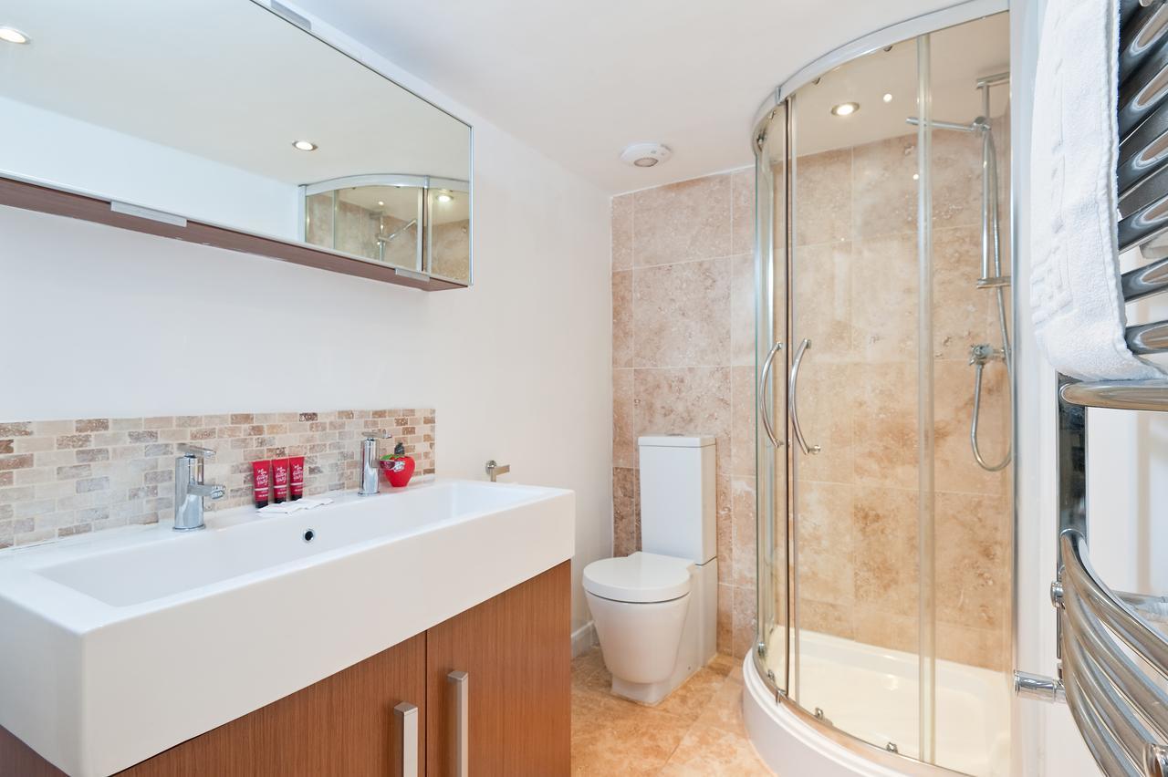 Hotel Strawberry Fields Hove Esterno foto