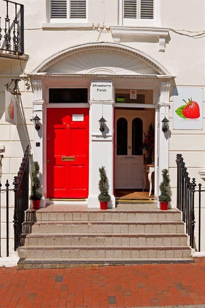 Hotel Strawberry Fields Hove Esterno foto